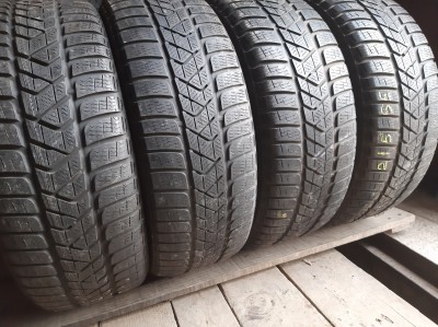 Уживані шини з Європи Pireli Sottozero 3 215/55 R 17 Шини на авто в хорошому стані Pireli Sottozero 3 шириною 215 висотою 55 радіусом R 17 низькі ціни