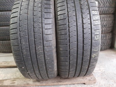 Уживані шини з Європи Vredestein Quatrac 5 235/45 R 18 Шини на авто в хорошому стані Vredestein Quatrac 5 шириною 235 висотою 45 радіусом R 18 низькі ціни